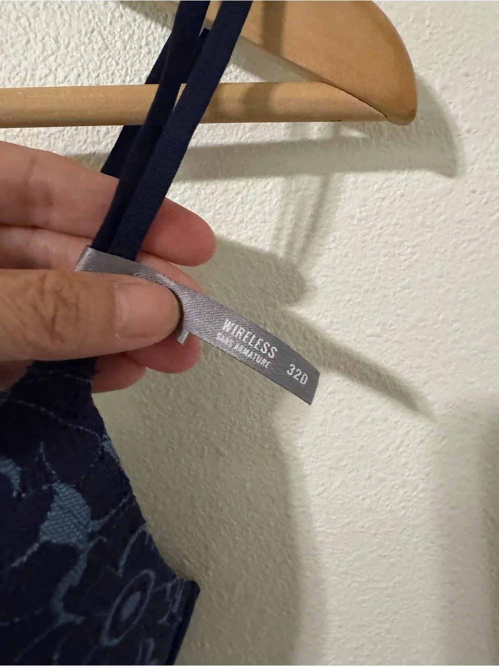 Aerie Real Sunnie Wireless Push Up Blossom Lace Navy Rear Hook NWT-32D